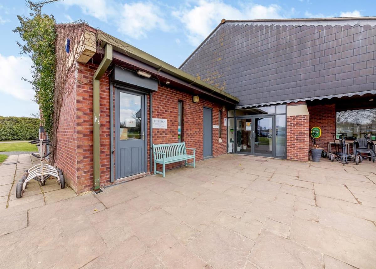Eden Lodge Retreat Crosby  Εξωτερικό φωτογραφία